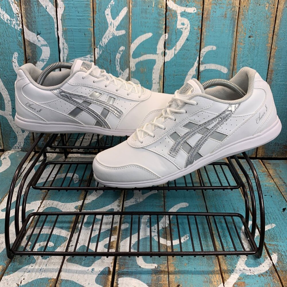 NEW Asics Cheer 8 White/Silver Cheerleader Athletic Shoes Q654Y Womens Size 8